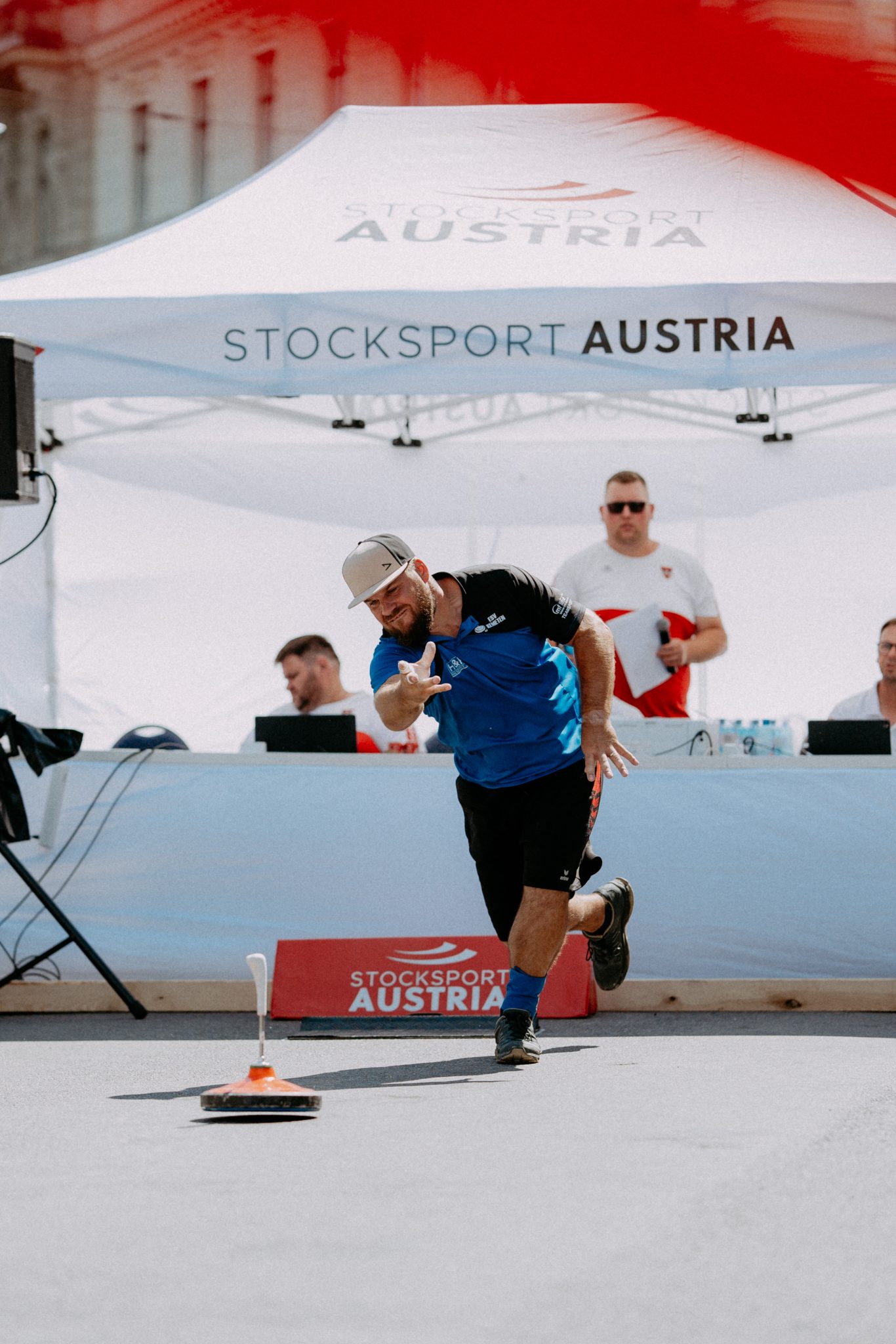 ÖM Weitenbewerbe am Rathausplatz in Wien ÖM Weitenbewerbe am Rathausplatz in Wien